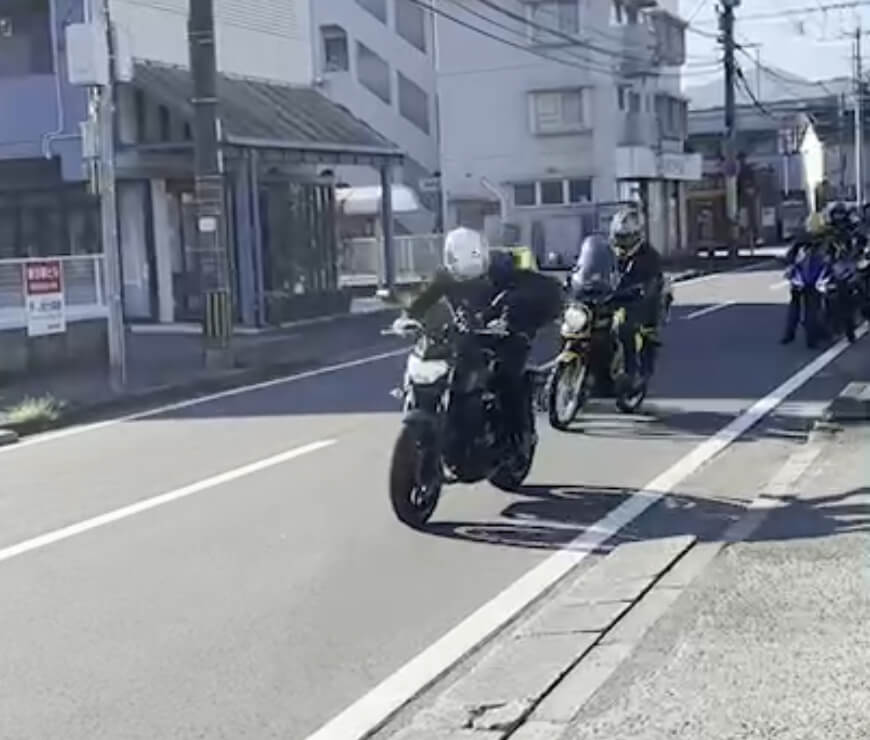 マスツーリングで走るときに注意すること