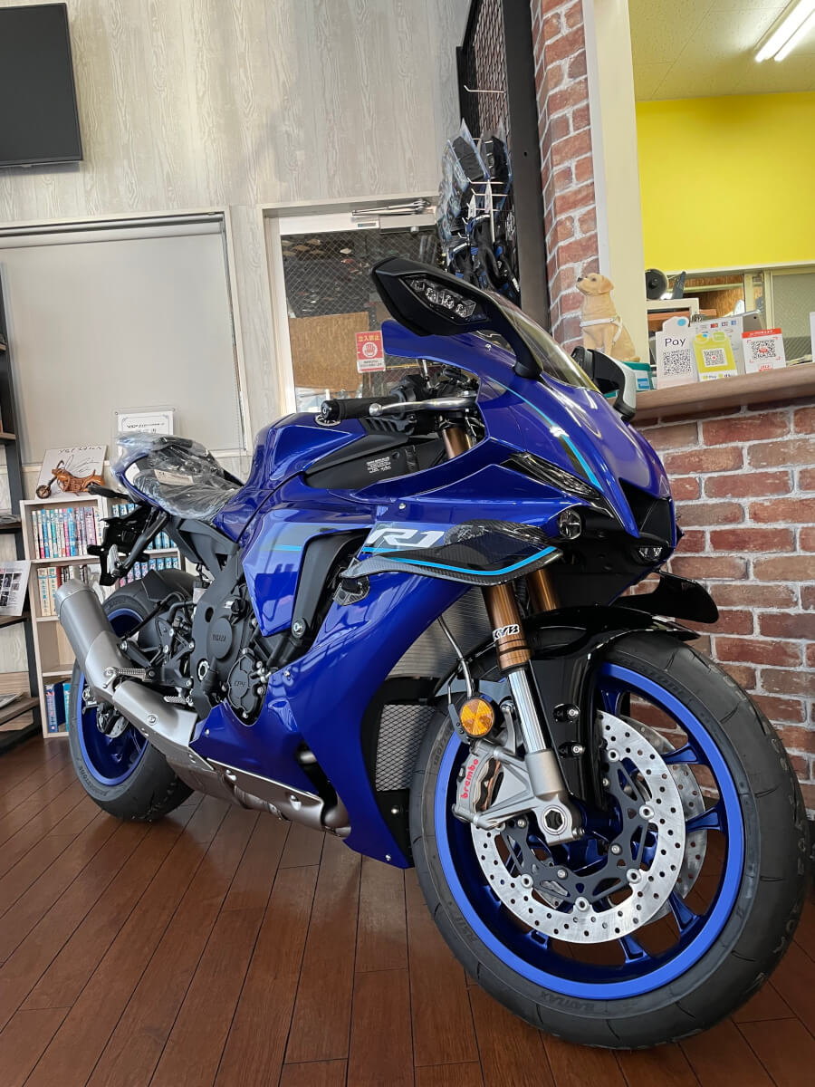 YZF-R1、在庫あります。