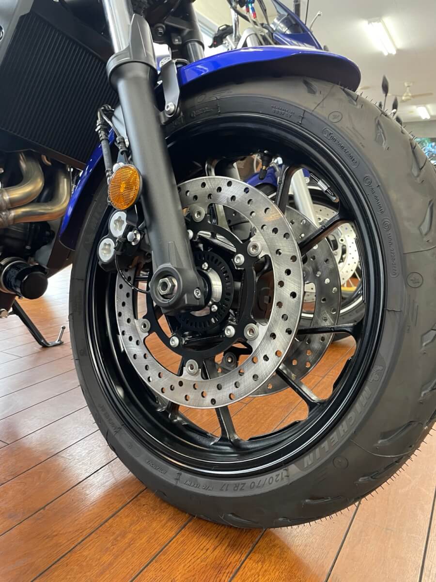 ブレーキは、握る前から始まっている